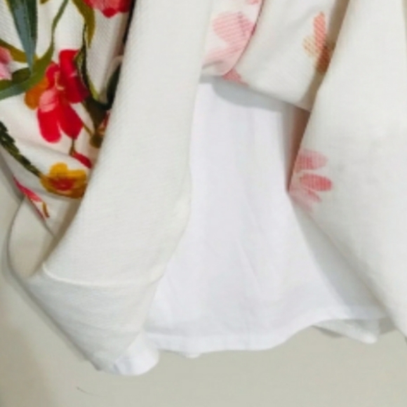 Karl Lagerfeld Paris Knee Length White Floral Sleeveless Dress size 4 - Picture 12 of 15